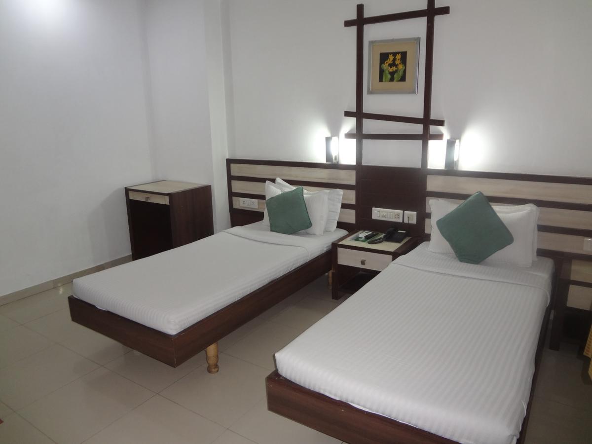 Hotel Airport Residency Ahmedabad Extérieur photo