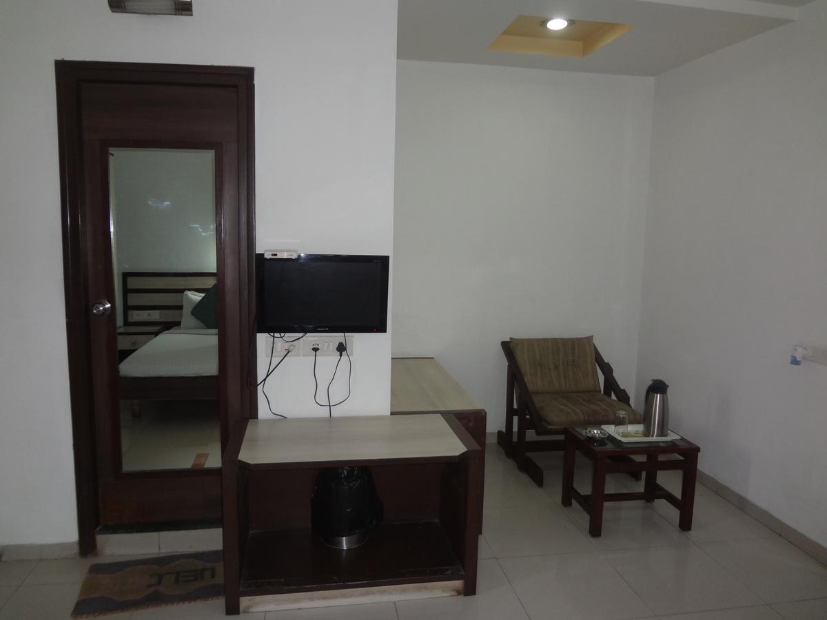 Hotel Airport Residency Ahmedabad Extérieur photo