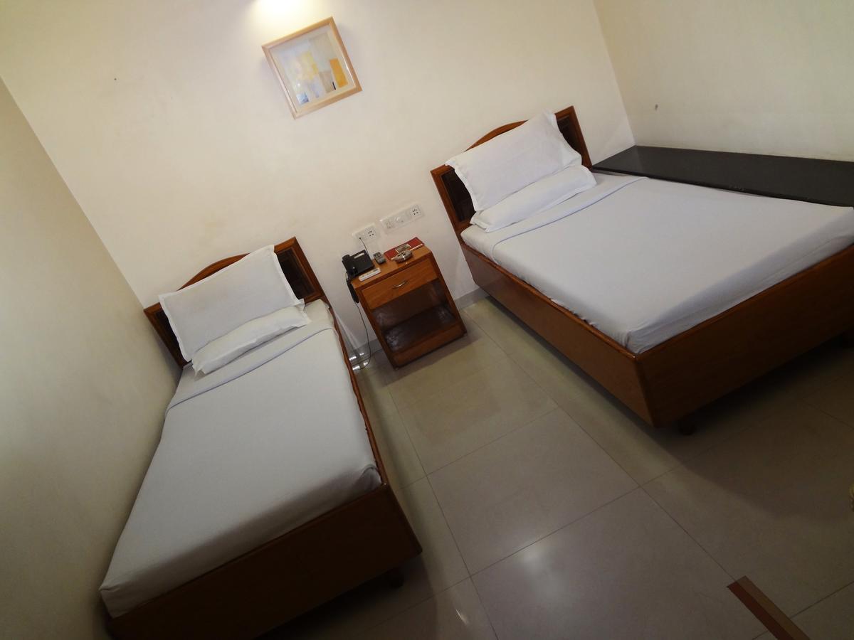 Hotel Airport Residency Ahmedabad Extérieur photo