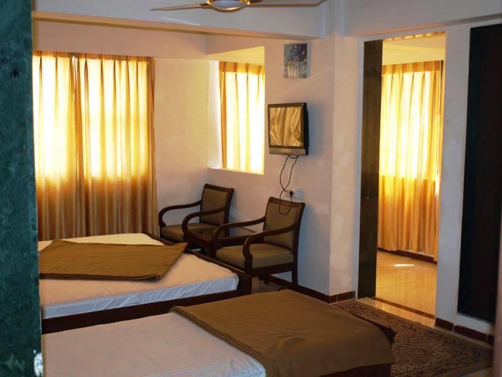 Hotel Airport Residency Ahmedabad Extérieur photo