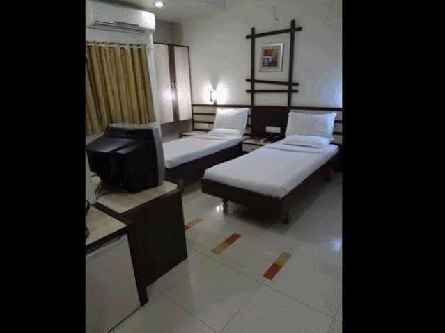 Hotel Airport Residency Ahmedabad Extérieur photo