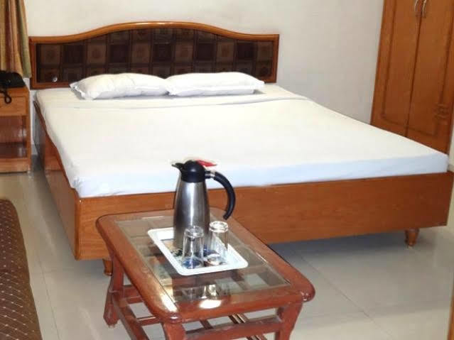 Hotel Airport Residency Ahmedabad Extérieur photo